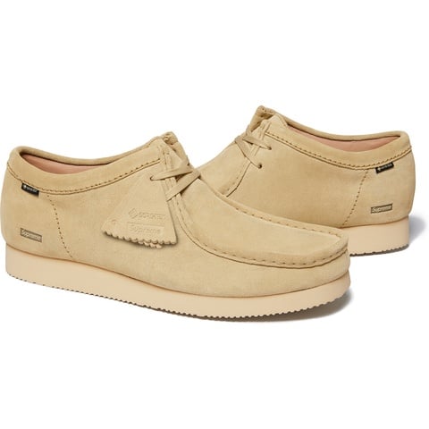 Supreme®/Clarks Originals® GORE-TEX Wallabee® - Supreme