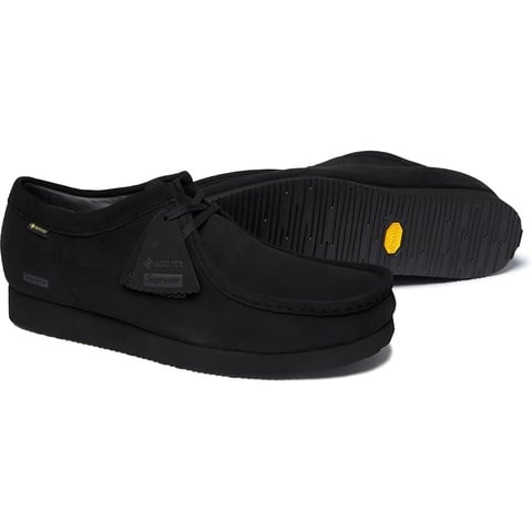 Supreme®/Clarks Originals® GORE-TEX Wallabee® - Supreme