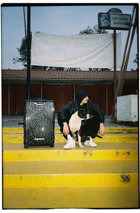 Supreme®/RIMOWA