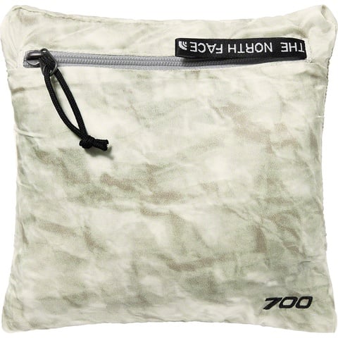 小物 Supreme / The North Face Down Scarf Supreme®/The North Face® Paper Print 700-Fill Down Scarf - Supreme
