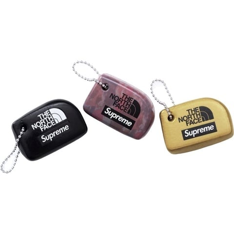 Supreme®/The North Face® Floating Keychain - Supreme