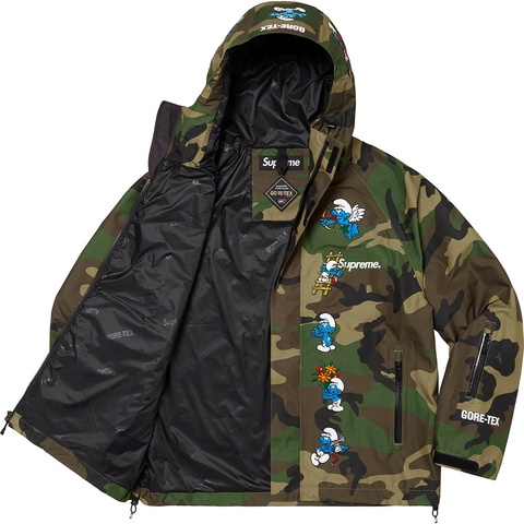Supreme Supreme®/Smurfs™ GORE-TEX Shell Jacket - Woodland Camo