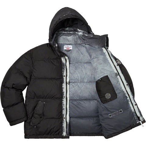 Supreme®/Stone Island® Painted Camo Crinkle Down Jacket - Supreme