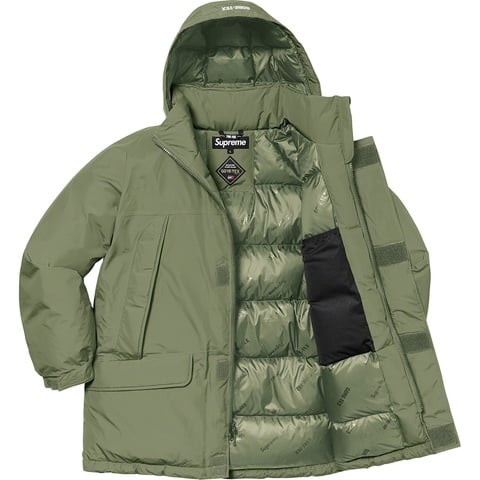 Supreme GORE-TEX 700-Fill Down Parka - Light Olive
