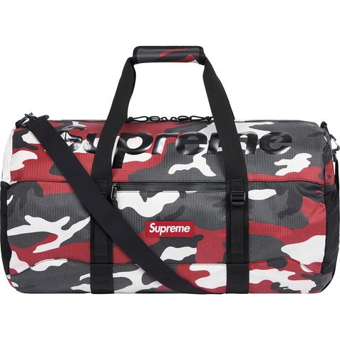 Supreme Duffle Bag - Red Camo