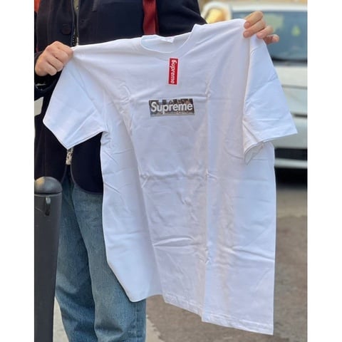 Supreme  Milan Box Logo - milan7