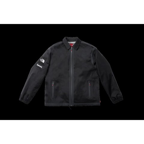 Supreme®/The North Face® Summit Series Outer Tape Seam Coaches