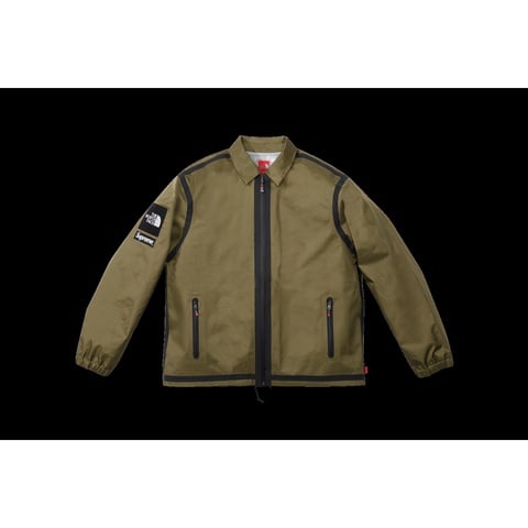 Supreme®/The North Face® Summit Series Outer Tape Seam Coaches