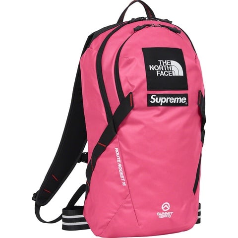 Supreme®/The North Face® Summit Series Outer Tape Seam Route