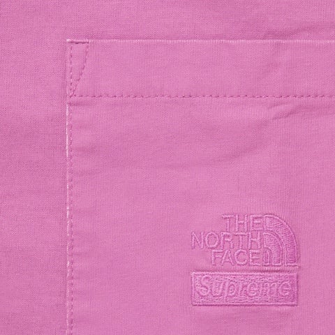 Supreme Supreme®/The North Face® Pigment Printed Pocket Tee - Pink