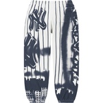 Supreme Supreme New York Yankees™Airbrush Sweatpant (FW21) - White