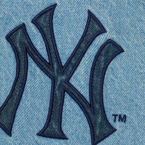Supreme Supreme®/New York Yankees™Denim Trucker Jacket - Washed Blue