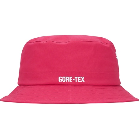 Supreme GORE-TEX Tech Crusher - Pink