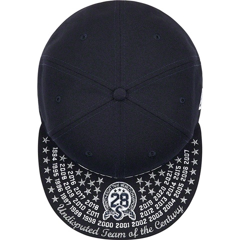 Undisputed Box Logo New Era® - fall/winter 2021 - Supreme