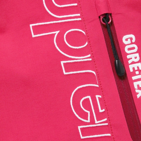 Supreme GORE-TEX Tech Shell Jacket - Pink