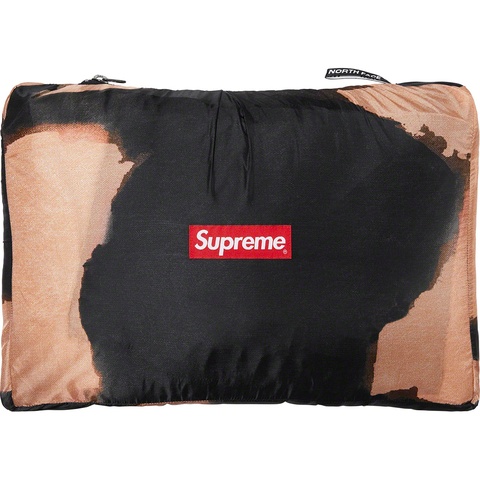Supreme Supreme®/The North Face® Bleached Denim Print Nuptse Jacket - Black