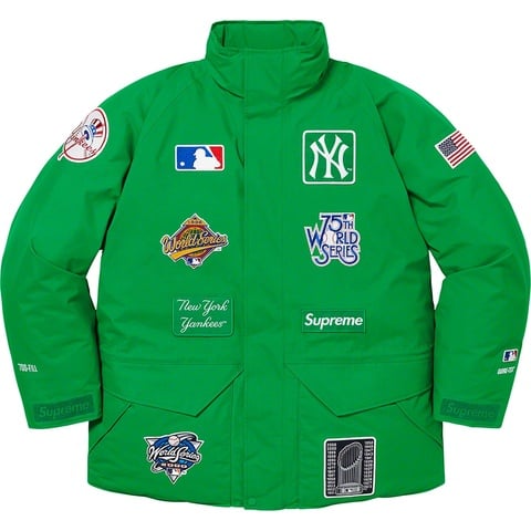 Supreme®/New York Yankees™ GORE-TEX 700-Fill Down Jacket - Supreme