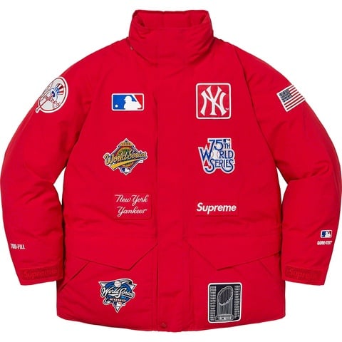 Supreme®/New York Yankees™ GORE-TEX 700-Fill Down Jacket - Supreme