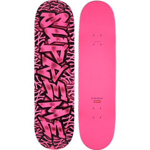 Supreme®/New York Yankees™ Airbrush Skateboard - Supreme Supreme®/New York Yankees™ Airbrush Skateboard - Supreme