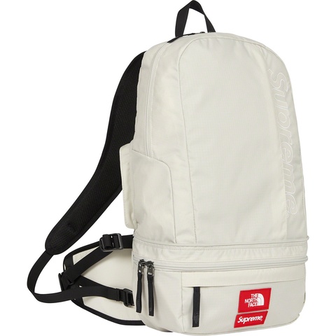 Supreme®/The North Face® Trekking Convertible Backpack + Waist Bag