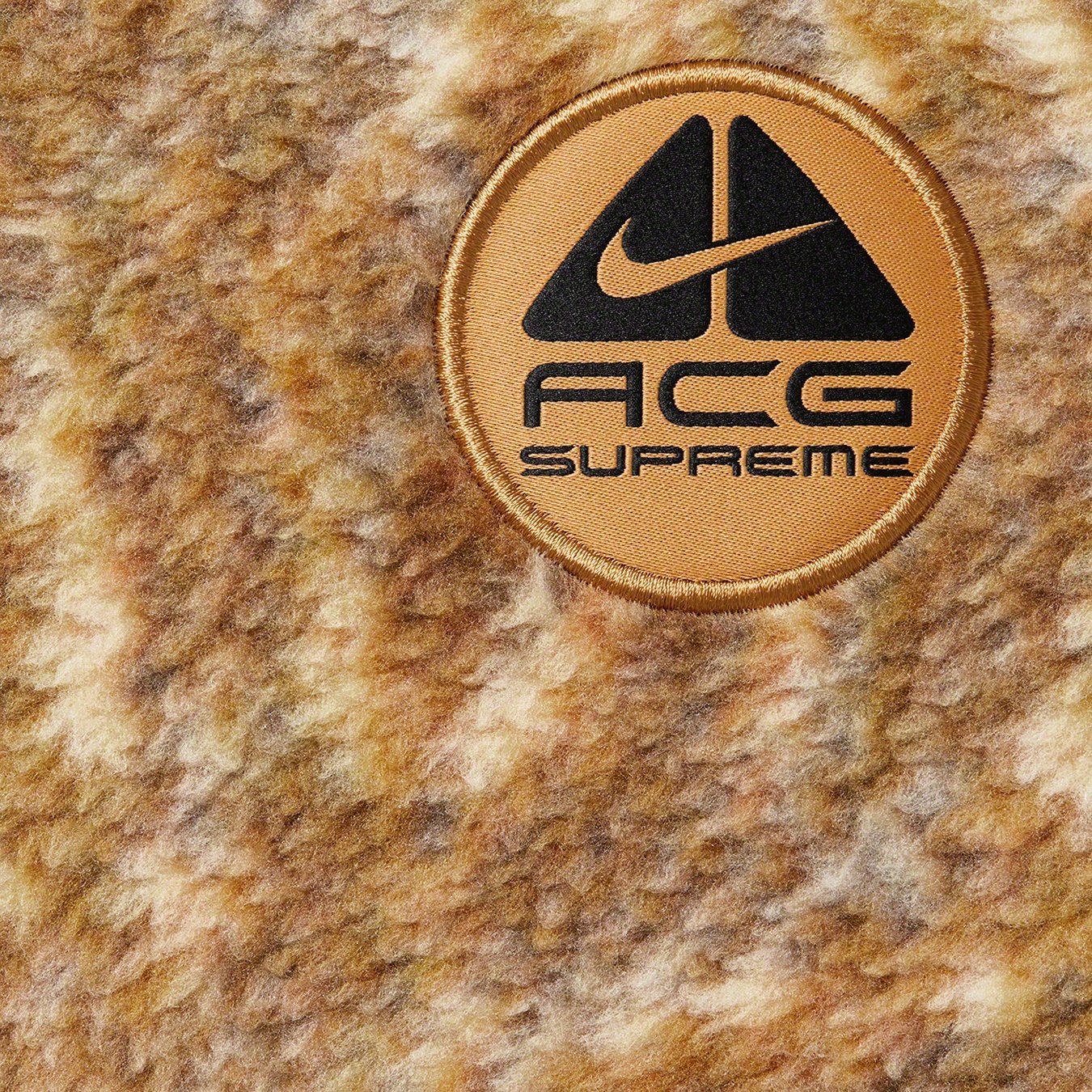 Supreme Supreme Nike ACG Fleece Pullover (FW22) - Gold Snakeskin - $238