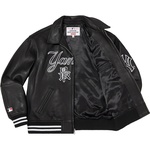 Supreme Supreme New York Yankees™ Kanji Leather Varsity Jacket (FW22) - Black