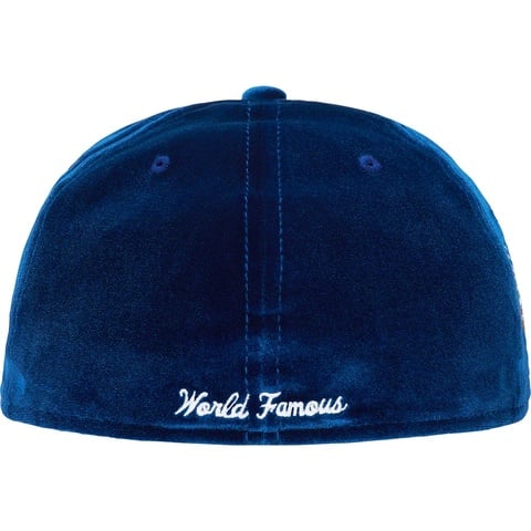 帽子 Supreme Velour Box Logo New Era "Olive" Supreme Velour Box Logo New Era Cap - Green | Editorialist