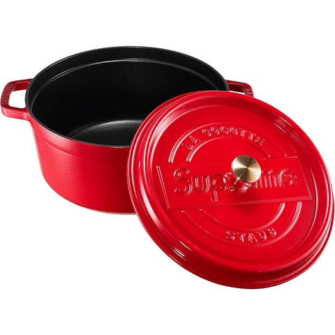 Supreme Supreme®/STAUB Round 5.5 Qt. Cocotte - Red