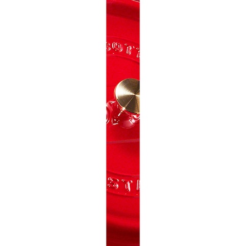 Supreme Supreme®/STAUB Round 5.5 Qt. Cocotte - Red