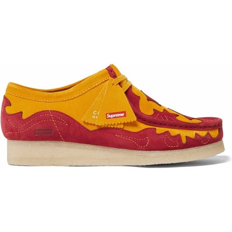 Supreme Supreme®/Clarks Originals® Wallabee® - Gold