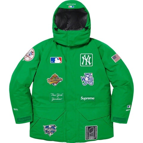 Supreme Supreme®/New York Yankees™ GORE-TEX 700-Fill Down Jacket - Colorway