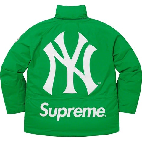 Supreme®/New York Yankees™ GORE-TEX 700-Fill Down Jacket - Supreme