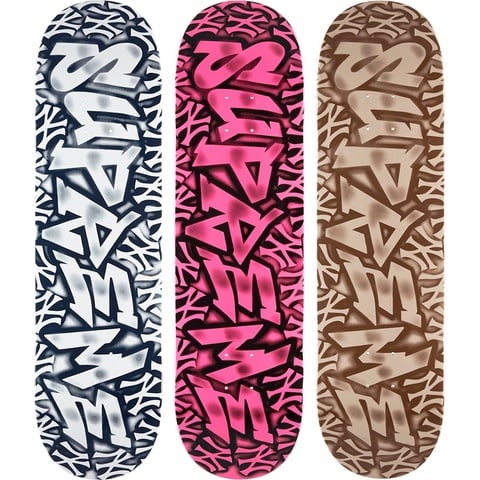 Supreme®/New York Yankees™ Airbrush Skateboard - Supreme