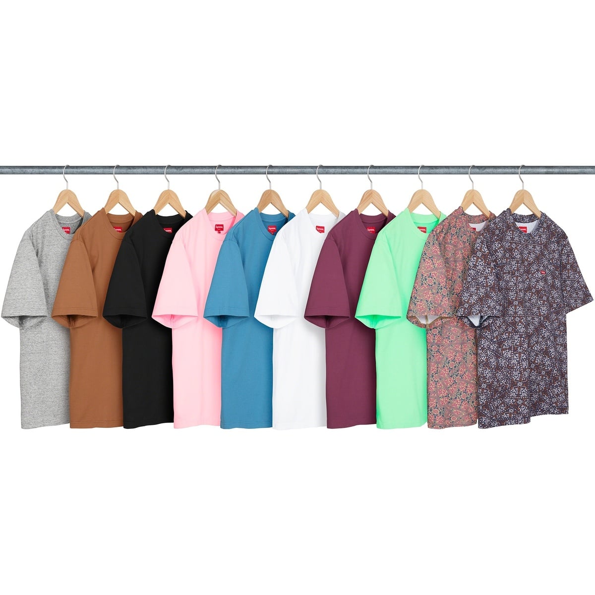 Supreme Small Box Tee (fall/winter 2021) - $58.00