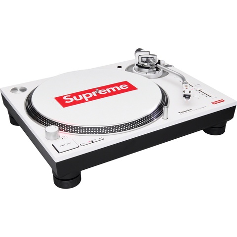 Supreme®/Technics SL-1200MK7 Turntable - Supreme