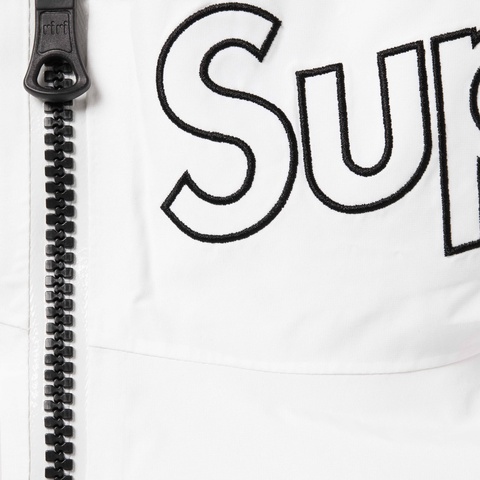 Supreme GORE-TEX 700-Fill Down Parka - White