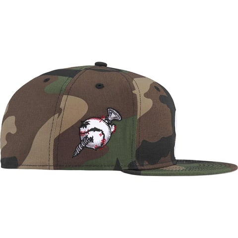 Supreme Screw Ball S Logo New Era® - Woodland Camo