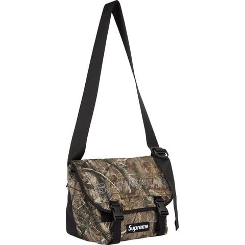 Denim Messenger Bag - fall/winter 2025 - Supreme Denim Messenger Bag - fall/winter 2025 - Supreme