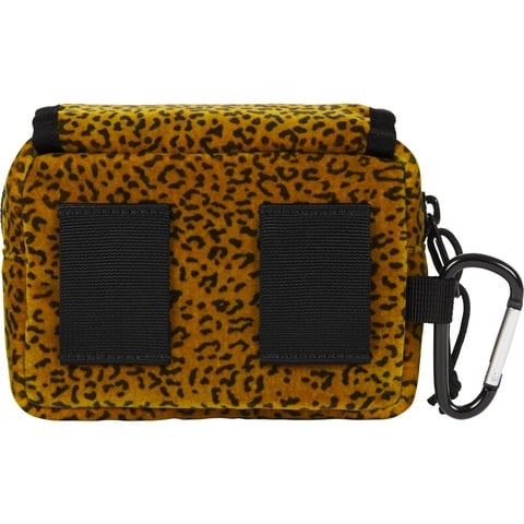 【新品】Supreme Velvet Mini Pouch Supreme Velvet Mini Pouch | Urban Outfitters