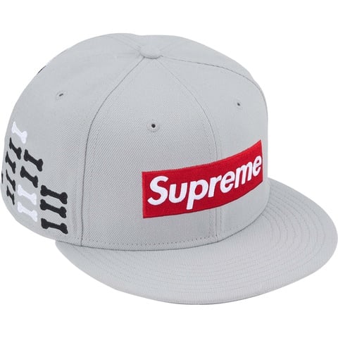 Bones Box Logo New Era® - fall/winter 2025 - Supreme