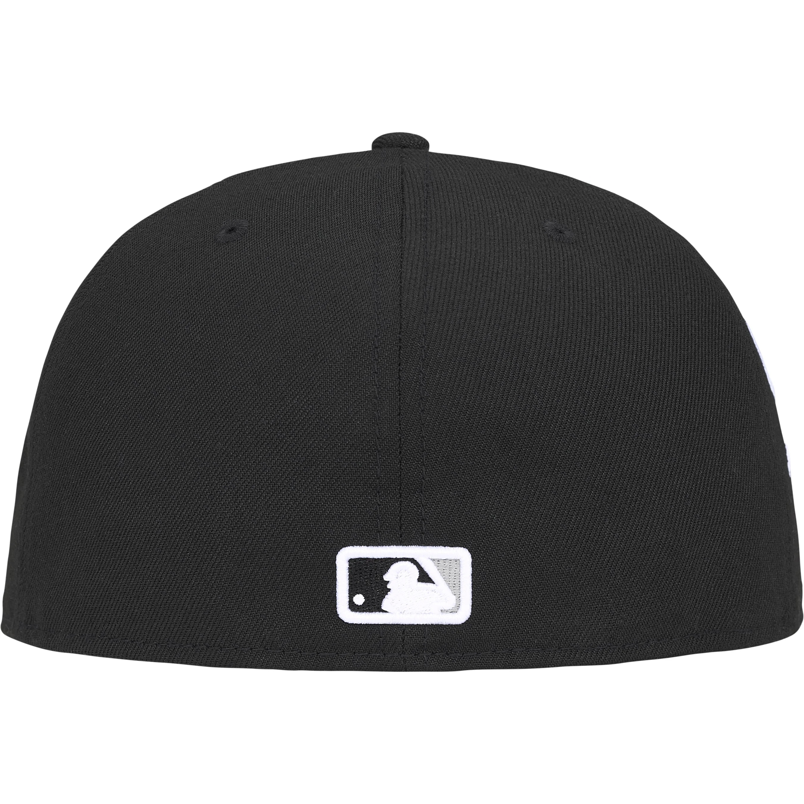 Supreme Supreme MLB Teams Box Logo New Era (FW25) - Black - Chicago White Sox - $68