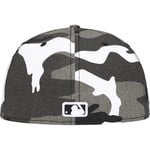 Supreme Supreme MLB Teams Box Logo New Era (FW25) - Snow Camo - New York Yankees