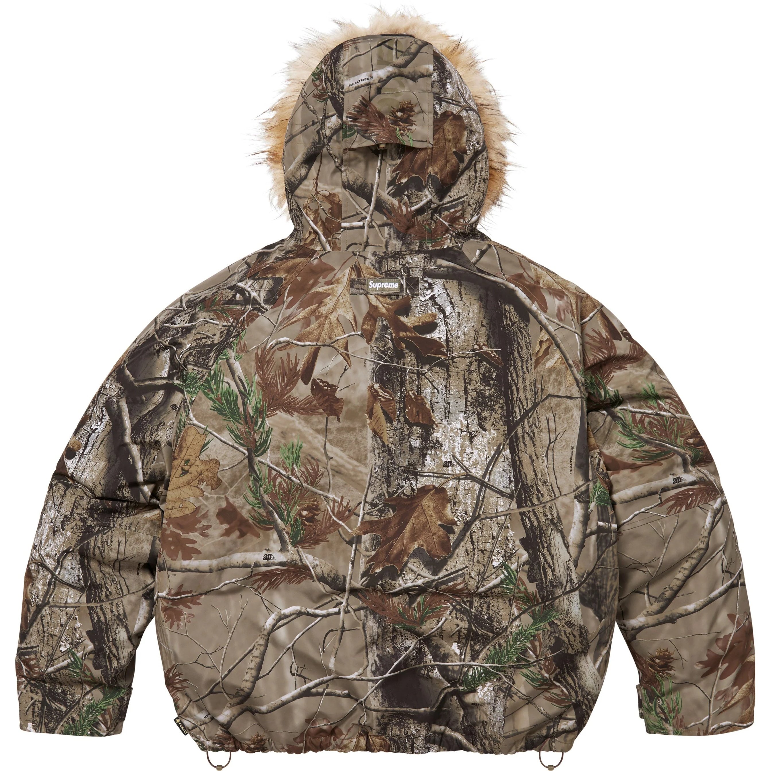 Supreme 2-in-1 GORE-TEX Parka + Reversible 700-Fill Down Liner Jacket (FW25) - Realtree® AP Camo - $598