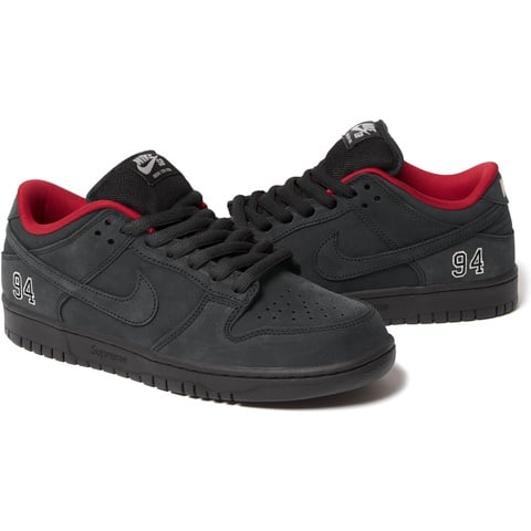 Supreme Supreme®/Nike® SB Dunk Low - Black