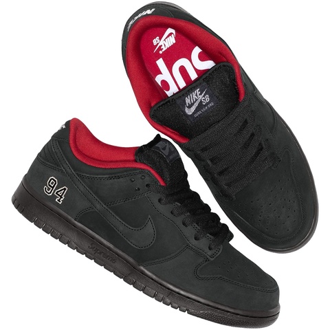 Supreme Supreme®/Nike SB Dunk Low Black - Colorway