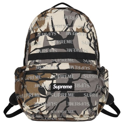 Supreme Backpack - Predator Camo