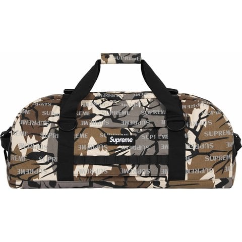 Supreme Large Duffle Bag - Predator Camo