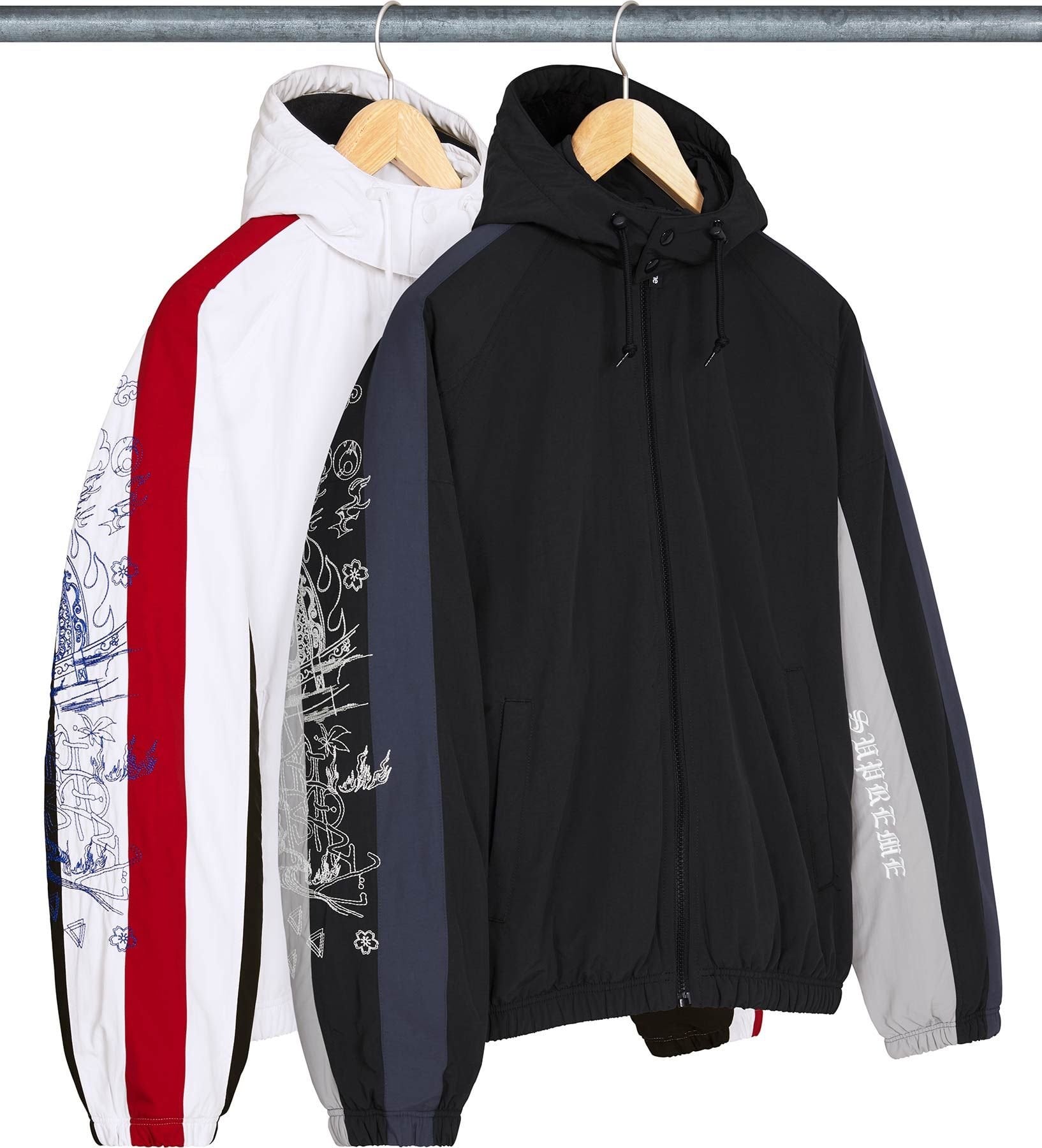 supreme-aoi-fleece-lined-track