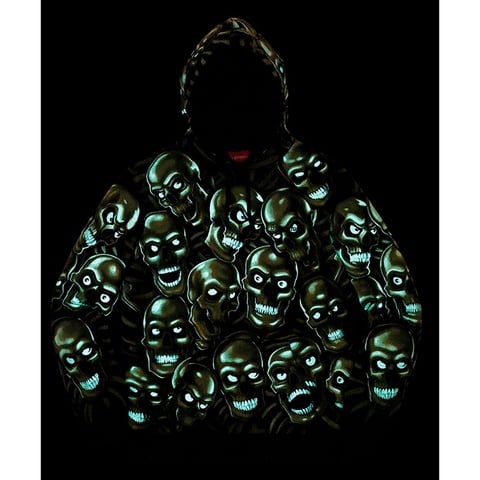 ア*メ様 SUPREME 18SS Skull Pile HoodedSweat sddefault.jpg