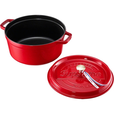 Supreme Supreme®/STAUB Round 5.5 Qt. Cocotte - Colorway